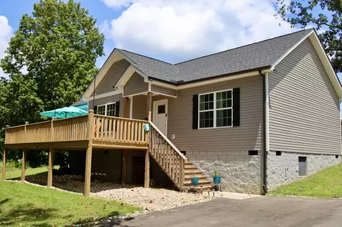 746 Nels Adams Rd, Dickson, TN 37055