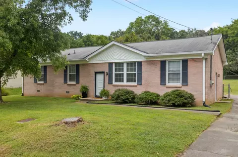 4908 Shadowlawn Dr, Hermitage, TN 37076