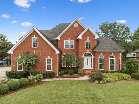 1919 Nightwalk Ct, Murfreesboro, TN 37130