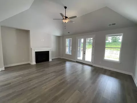 197 Phillips Bnd, Spring Hill, TN 37174 photo 13