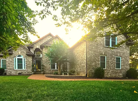 1603 Timberwolf Ct, Spring Hill, TN 37174
