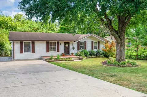 109 Evergreen Cir, Hendersonville, TN 37075