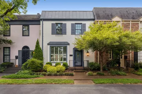 4400 Belmont Park Ter #104, Nashville, TN 37215