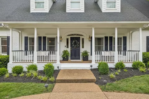 216 Bramerton Ct, Franklin, TN 37069