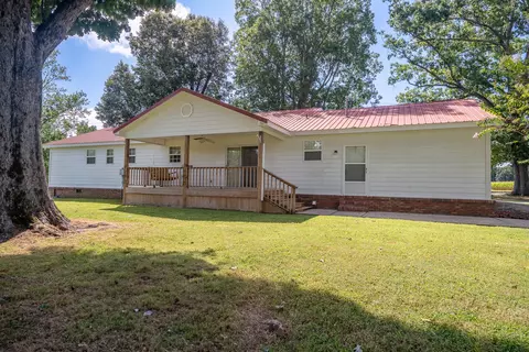 Other - 775 2nd Ave S, Loretto, TN 38469 photo 1 of 9