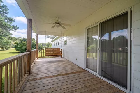 Exterior - 775 2nd Ave S, Loretto, TN 38469 photo 10 of 14