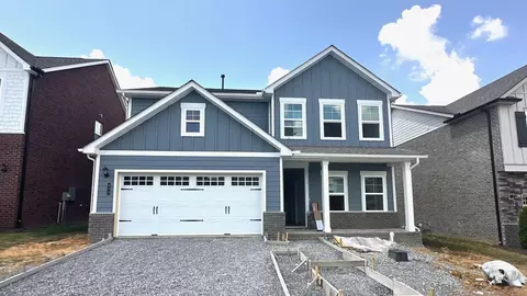 459 Triple Crown Cir, Gallatin, TN 37066