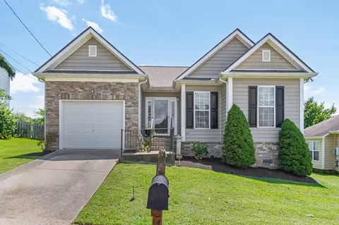 7108 Legacy Dr, Antioch, TN 37013