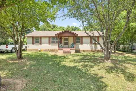 6621 Longview Dr, Murfreesboro, TN 37129
