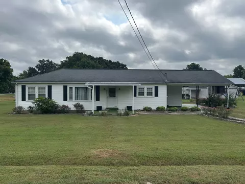 150 Chestnut St, Iron City, TN 38463