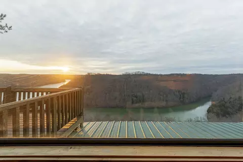 View/Area - 207 Dillon Rd, Baxter, TN 38544 photo 3 of 7