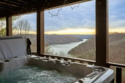 View/Area - 207 Dillon Rd, Baxter, TN 38544 photo 4 of 7