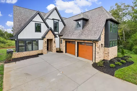 8743 Palamon Pl, Ooltewah, TN 37363