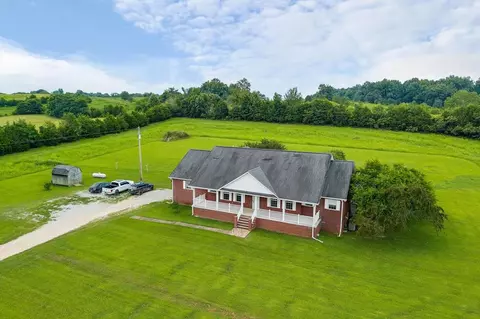 2110 Almyra Rd, Sparta, TN 38583