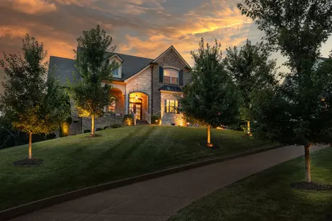 1885 Barnstaple Ln, Brentwood, TN 37027