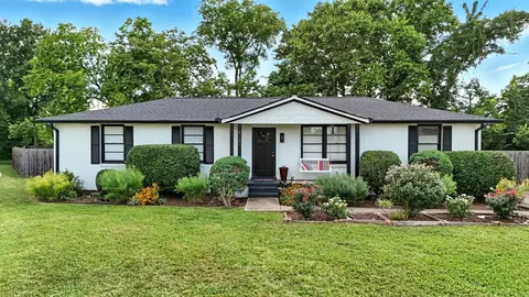 4220 Home Haven Dr, Nashville, TN 37218