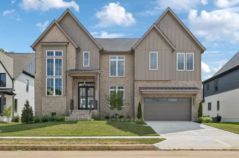 2935 Avenue Downs Dr, Thompsons Station, TN 37179