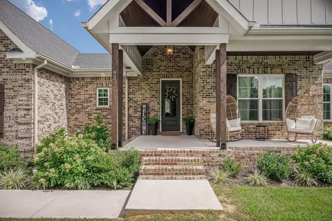 92 Hickory Grove Dr, Morrison, TN 37357 photo 2