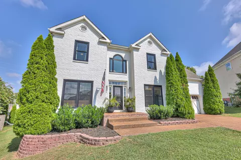 1317 Saybrook Xing, Thompsons Station, TN 37179