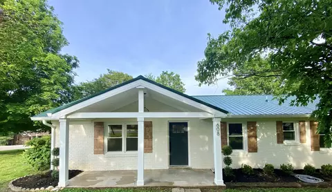 608 Lookout Dr, Columbia, TN 38401