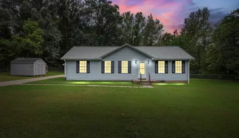 148 Lexington Dr, Clarksville, TN 37042