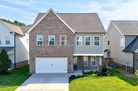 1112 Belle Pond Ave, Knoxville, TN 37932