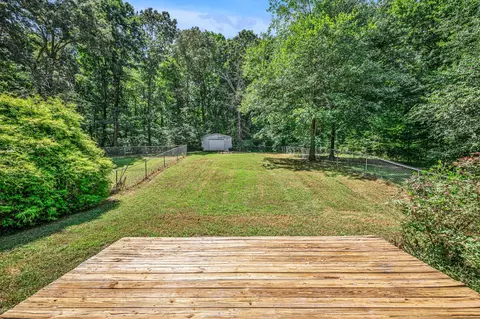 Exterior - 190 Gaskins Rd, Dickson, TN 37055 photo 3 of 4