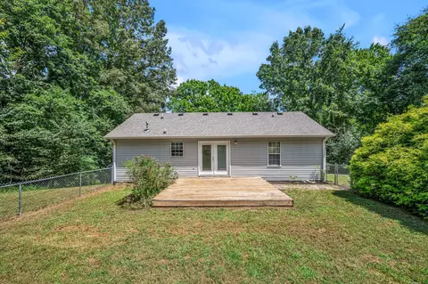 Exterior - 190 Gaskins Rd, Dickson, TN 37055 photo 4 of 4
