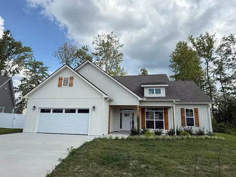 2297 Lopez Ct, Cookeville, TN 38506
