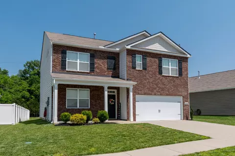 5049 Hunters Village Dr, Lebanon, TN 37087