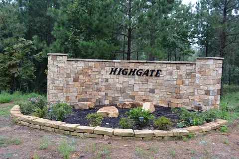 1128 Highgate Point Pt, Soddy Daisy, TN 37379