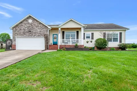 2014 Silverado Pass, Spring Hill, TN 37174