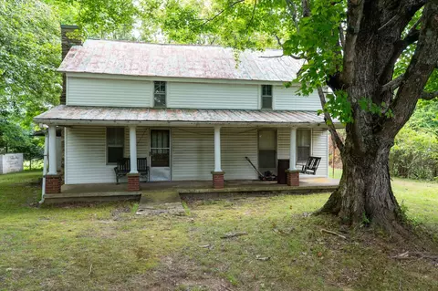 2882 Mobley Ridge Rd, Duck River, TN 38454
