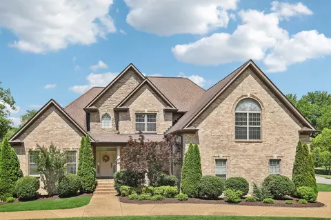 329 Windhaven Bay, Mount Juliet, TN 37122