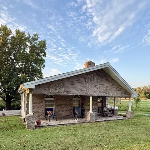 438 Hatten Track Rd, Gallatin, TN 37066