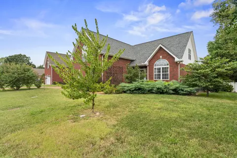 205 Red Jacket Trce, Murfreesboro, TN 37127