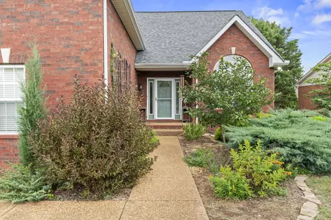 205 Red Jacket Trce, Murfreesboro, TN 37127 photo 3