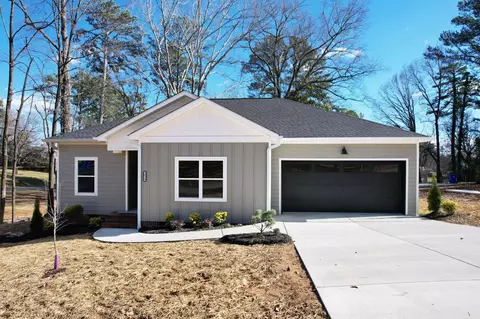 2030 Hickory Dr NW, Cleveland, TN 37311