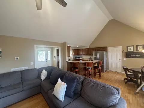 127 Silver Leaf Cir, Dickson, TN 37055 photo 13