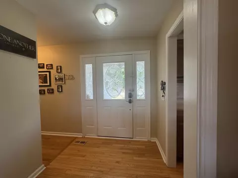 127 Silver Leaf Cir, Dickson, TN 37055 photo 10