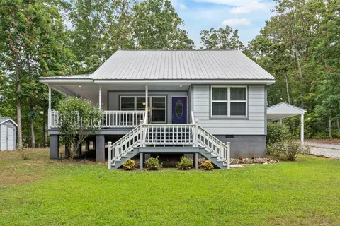 190 S Lake Dr, Altamont, TN 37301