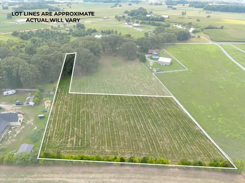 2 Dot Rd, Springfield, TN 37172