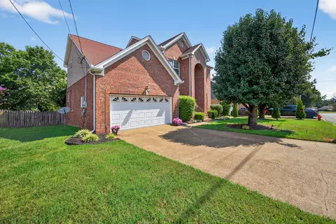 3621 Dove Creek Rd, Antioch, TN 37013