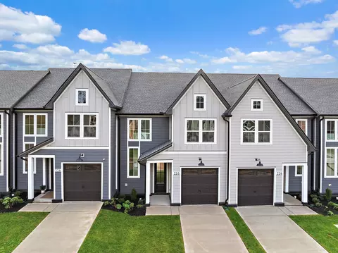 225 Panther Dr, Murfreesboro, TN 37127