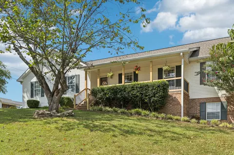 102 Steven Ct, Columbia, TN 38401
