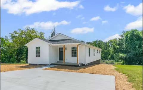 228 Hillcrest Dr N, Carthage, TN 37030
