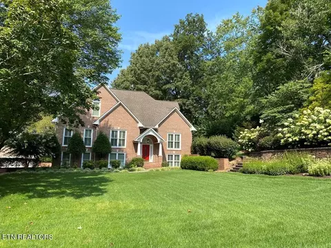 323 Nash Ave, Cookeville, TN 38501