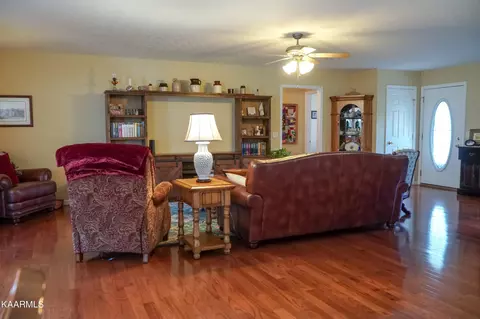 7007 Brittney Cir, Baxter, TN 38544 photo 5