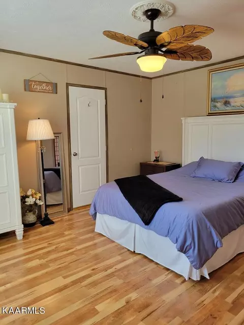 1202 E Cole Rd, Quebeck, TN 38579 photo 6