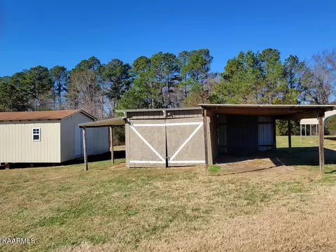 1202 E Cole Rd, Quebeck, TN 38579 photo 44